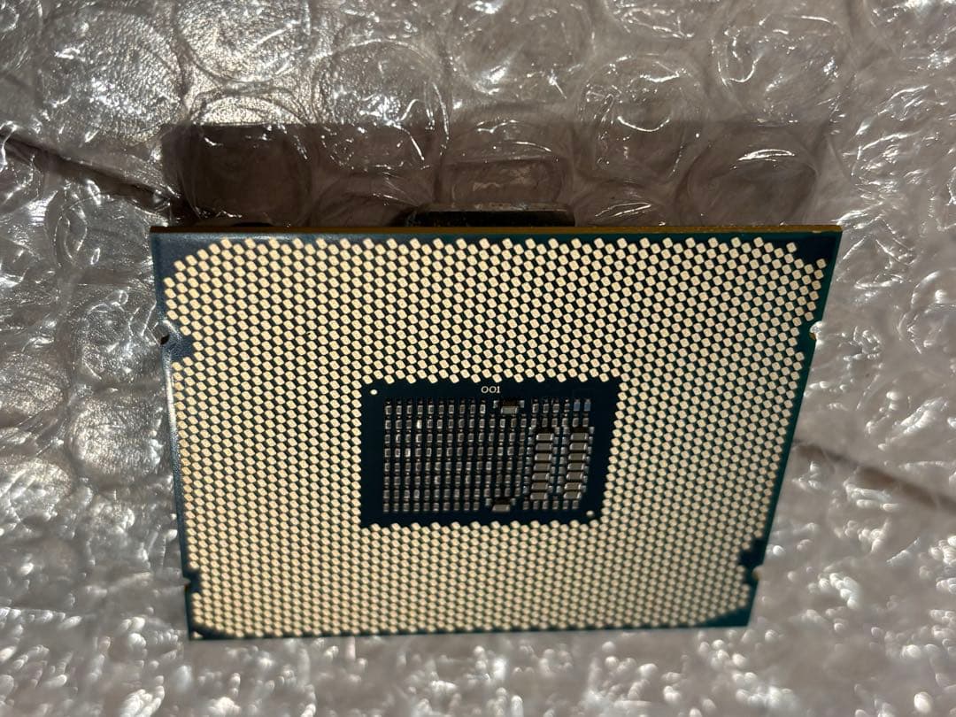 【動作未確認】Intel Core i7-9800X LGA2066