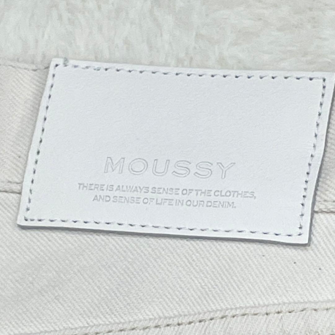 極美品　MOUSSY MVS WHT FLARE W25 マウジー　フレア