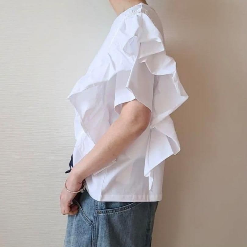 未使用 tranoi フリルワイドTシャツ トラノイ ギャザー 白