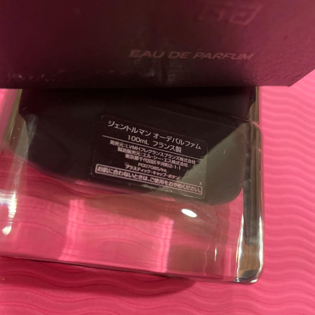 新品Givenchy Gentleman Eau de Parfum 100ml