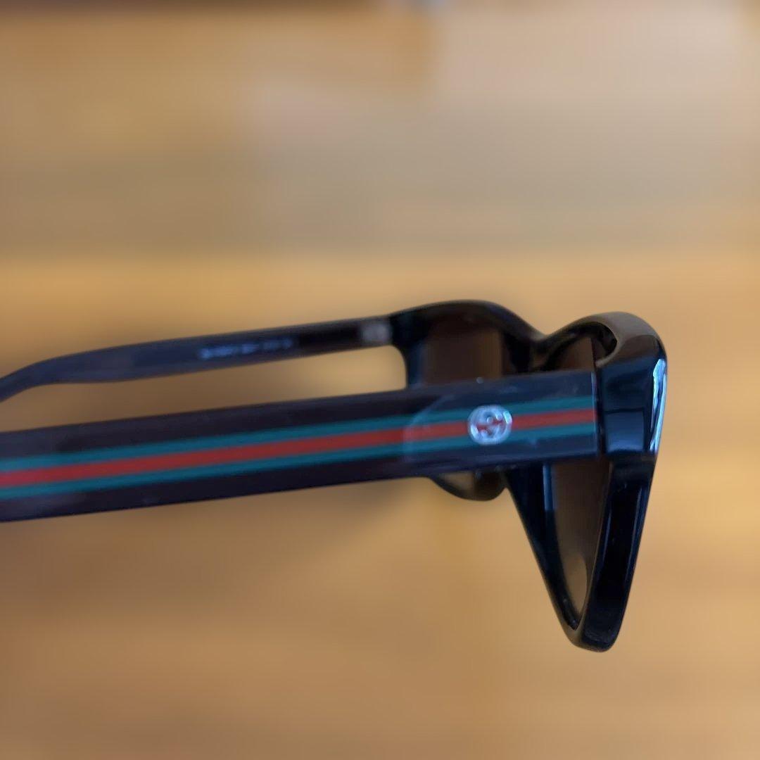GUCCI GG0061S ブラックサングラス ケース付き