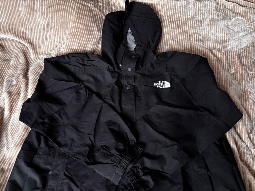 週末特別価格 THE NORTH FACE ブリーズライトニングコート Lサイズ