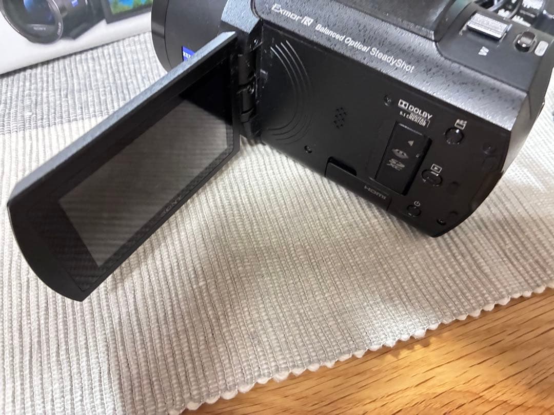 【美品】SONY ビデオカメラFDR—AX45 4K 64GB 光学20倍