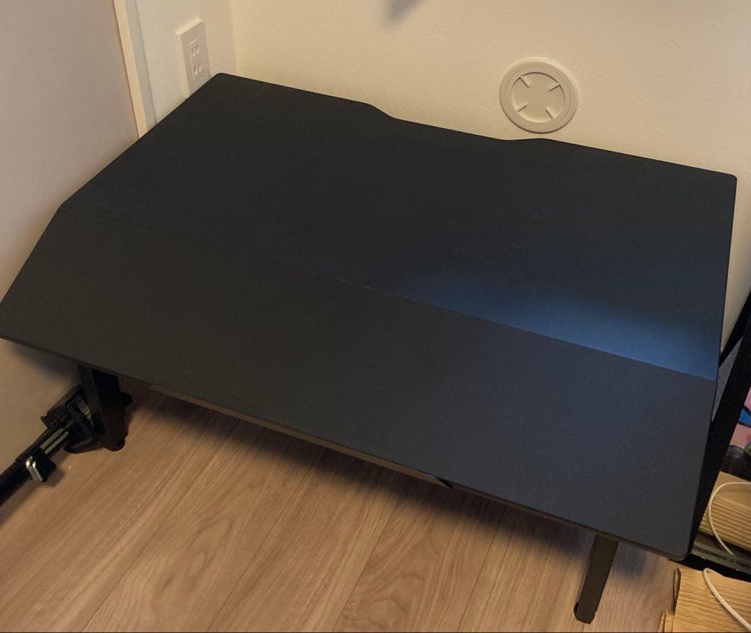 ほぼ未使用 CYBER-GROUND ゲーミングデスク 90cm ローデスク
