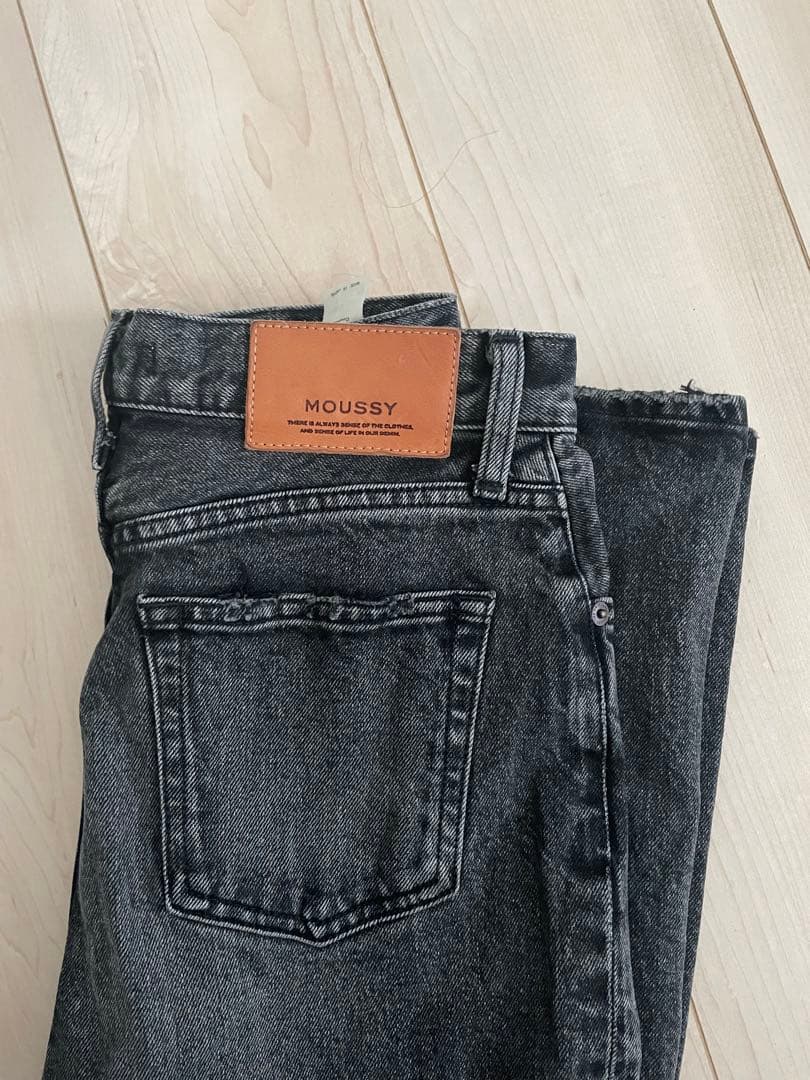 moussy mvs black flare 26インチ