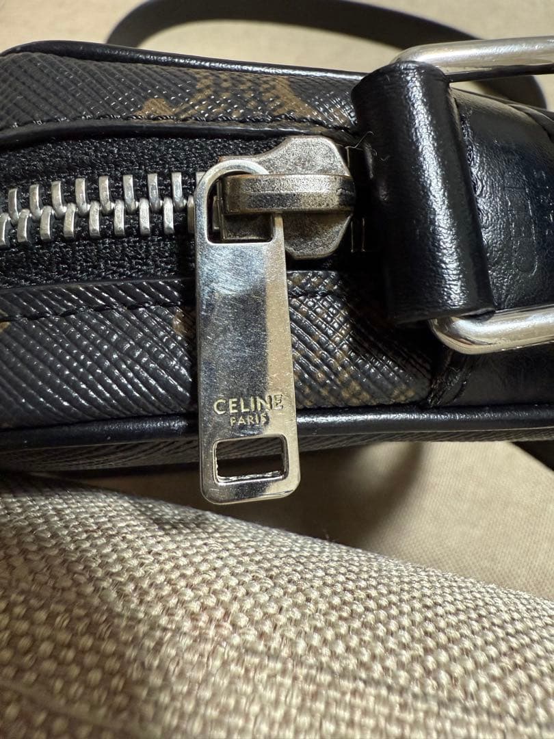 CELINE ミニトリオンフメッセンジャーバッグ