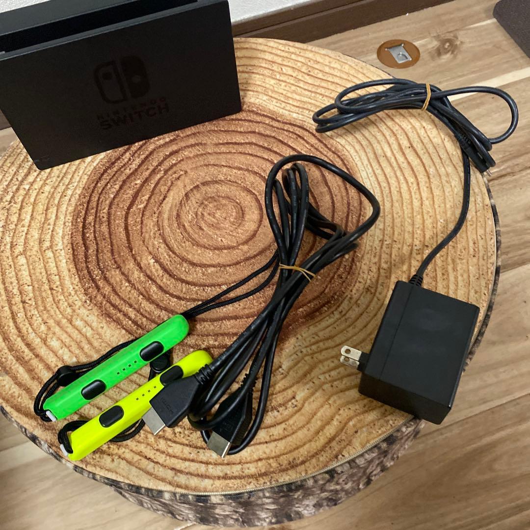 Nintendo Switch ニンテンドースイッチ本体　GRN/YEL 箱無し