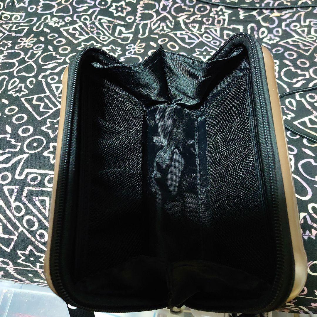 リモワ/RIMOWAのスーツケース型アメニティポーチ ルフトハンザ航空ノベルティ