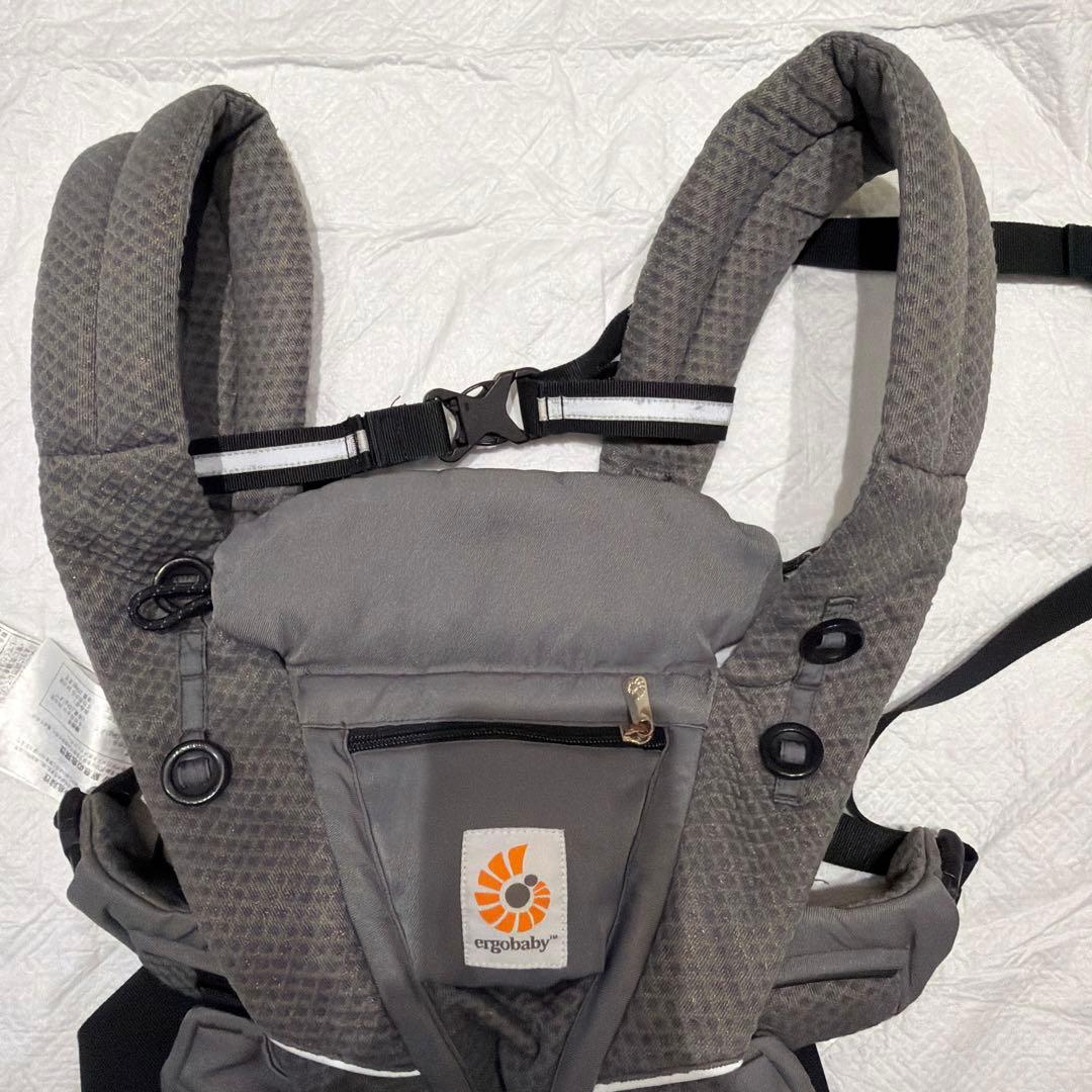 カバー付 ergobaby OMNI breeze 抱っこひも 0-4歳用