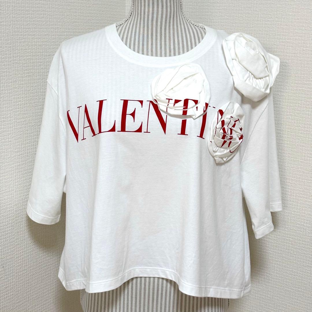 ハッピー♡ページ　Valentinoヴァレンティノ 3D花柄半袖Tシャツ