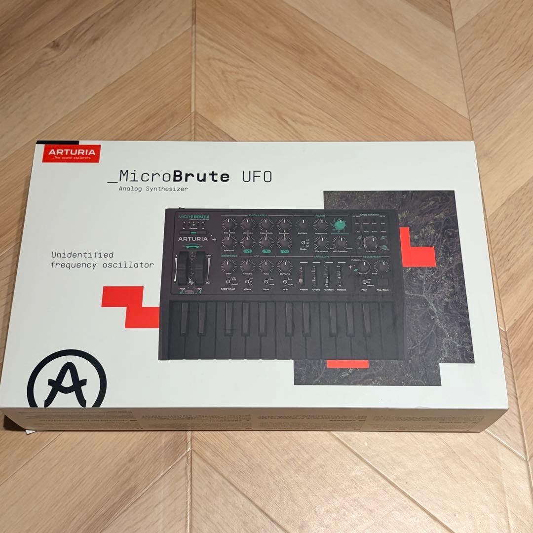 【値下げ】Arturia MicroBrute UFOアナログシンセサイザー限定