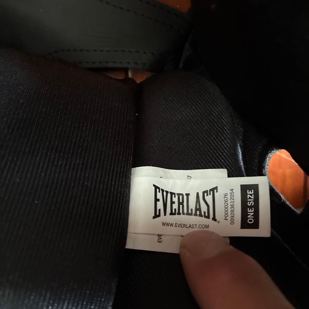 EVERLAST ブラック ヘッドギア　パンチングミット　再値下げ