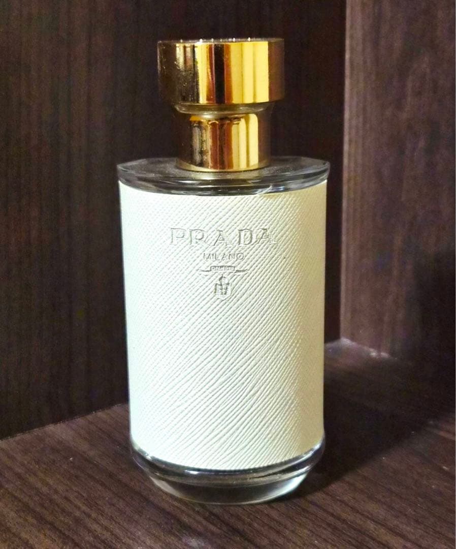 PRADA フェム オーデパルファム La Femme 50ml
