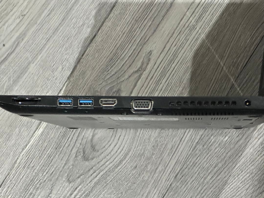 値下げ　中古 TOSHIBA dynabook 15.6型 ノートPC パソコン