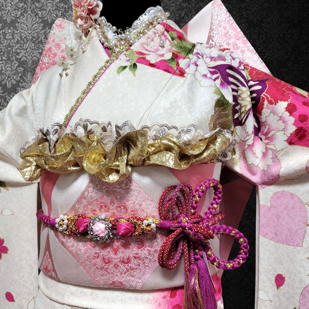 SALE中☆振袖フルセット(8点)成人式・大輪牡丹柄・金彩加工・金通し・豪華刺繍
