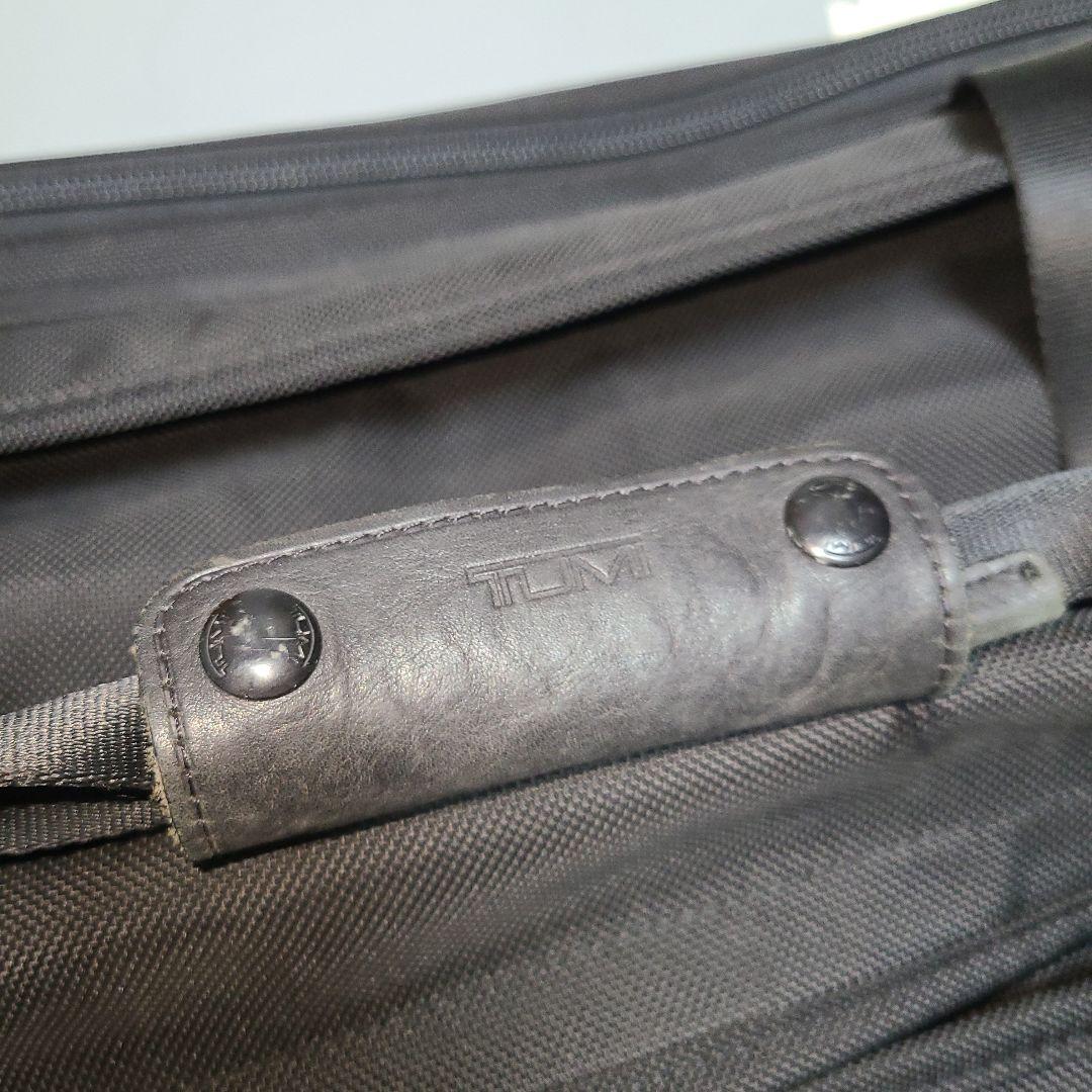 ひ*こ様 【超大型】TUMI トゥミ トラベルバック 2輪 日本未発売 長期旅行