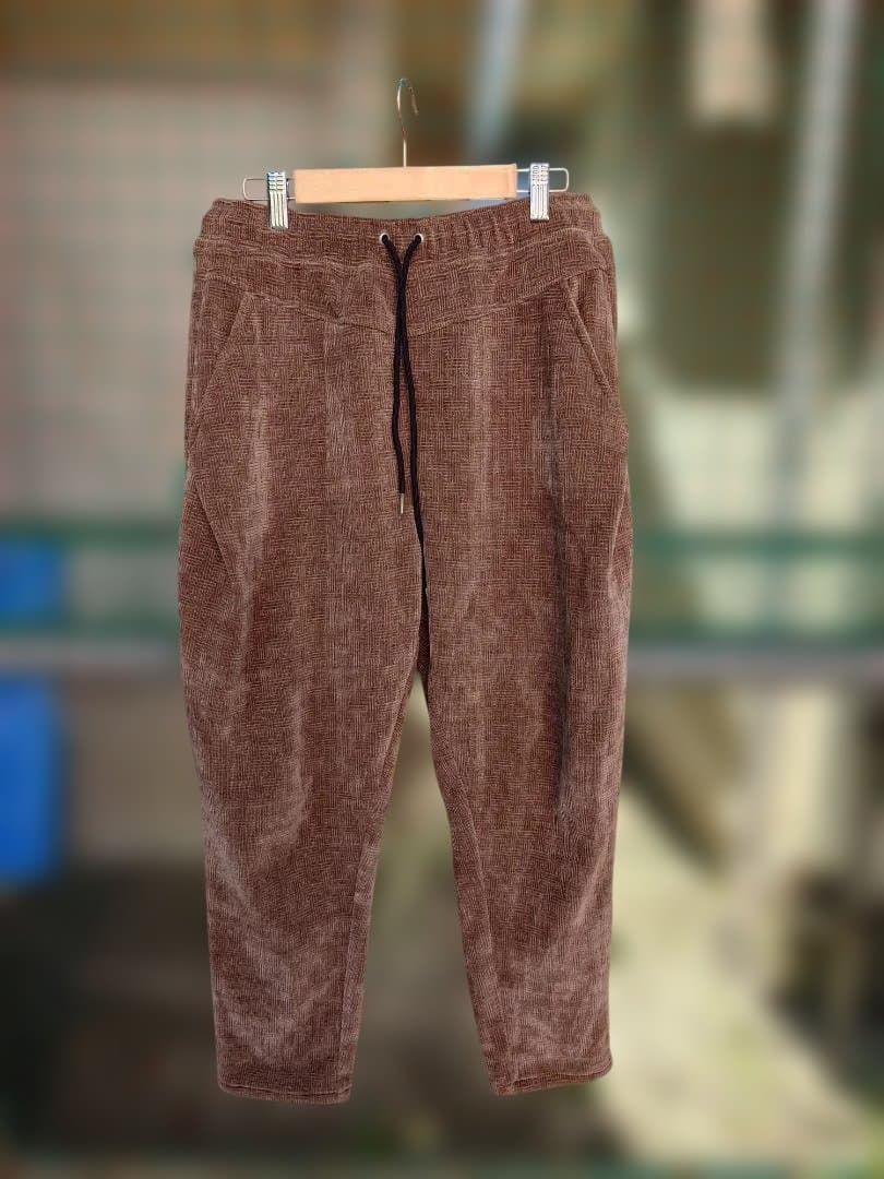 カンビオ Mole Lattice Jacquard テーパードパンツ
