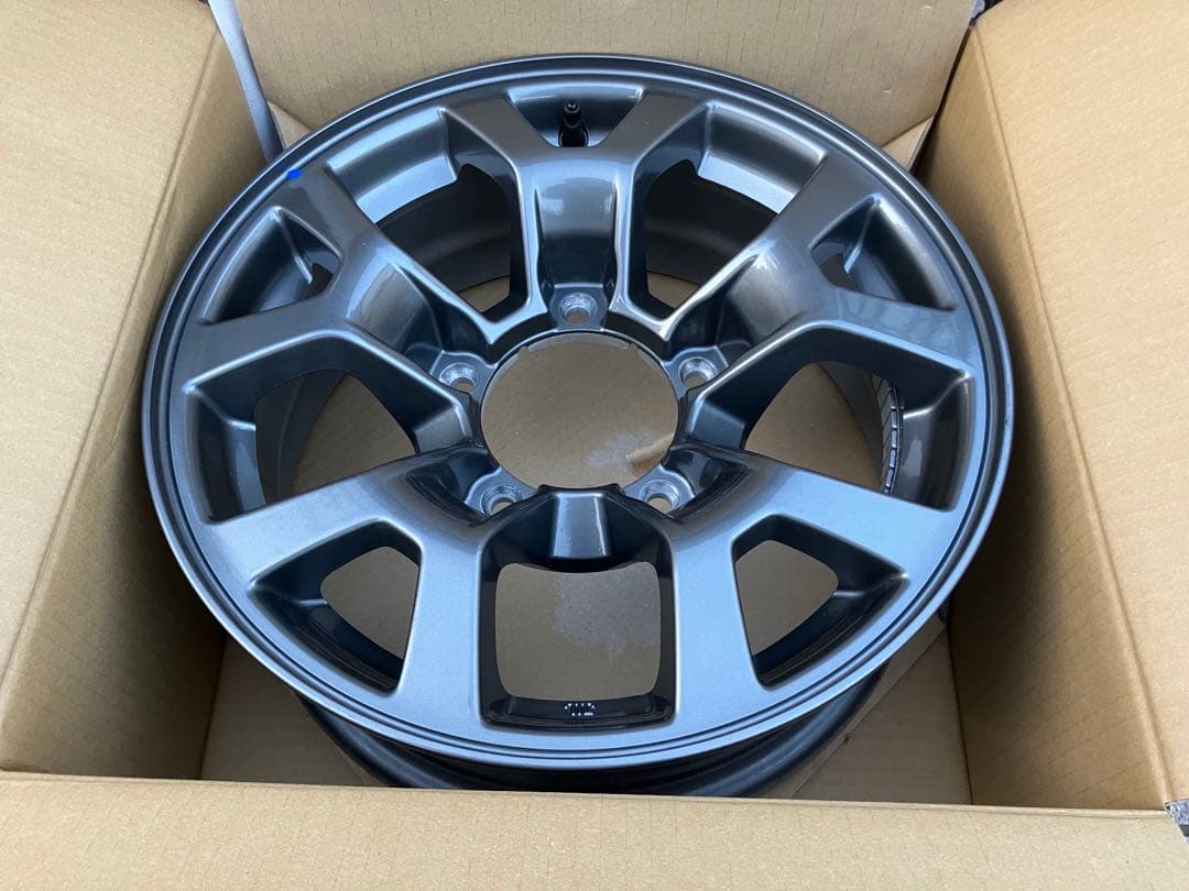 ジムニーノマド 純正ホイール 新車外し 1本のみ その3【送料込み】