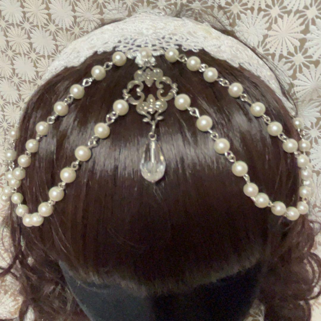 パールチェーンのドレープカチューシャ　白・レース
