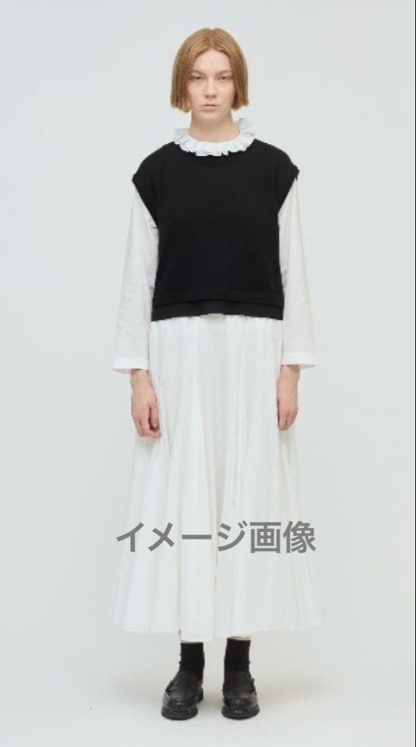 美品　mizuiro ind ミズイロインドボリュームフレアスカート　ネイビー
