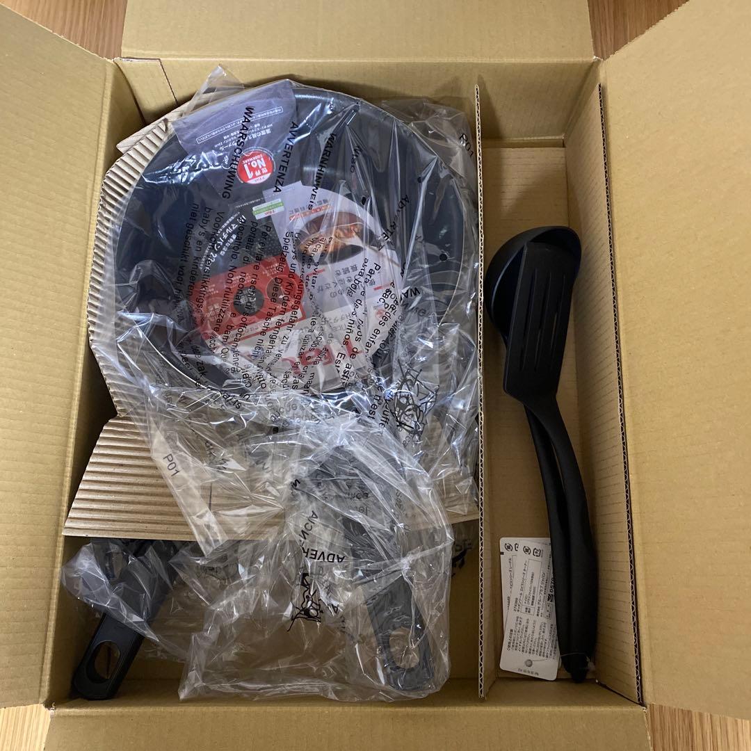 T-fal フライパン　マルチパン　IHチタン　エクセレンス　ターナー　レードル