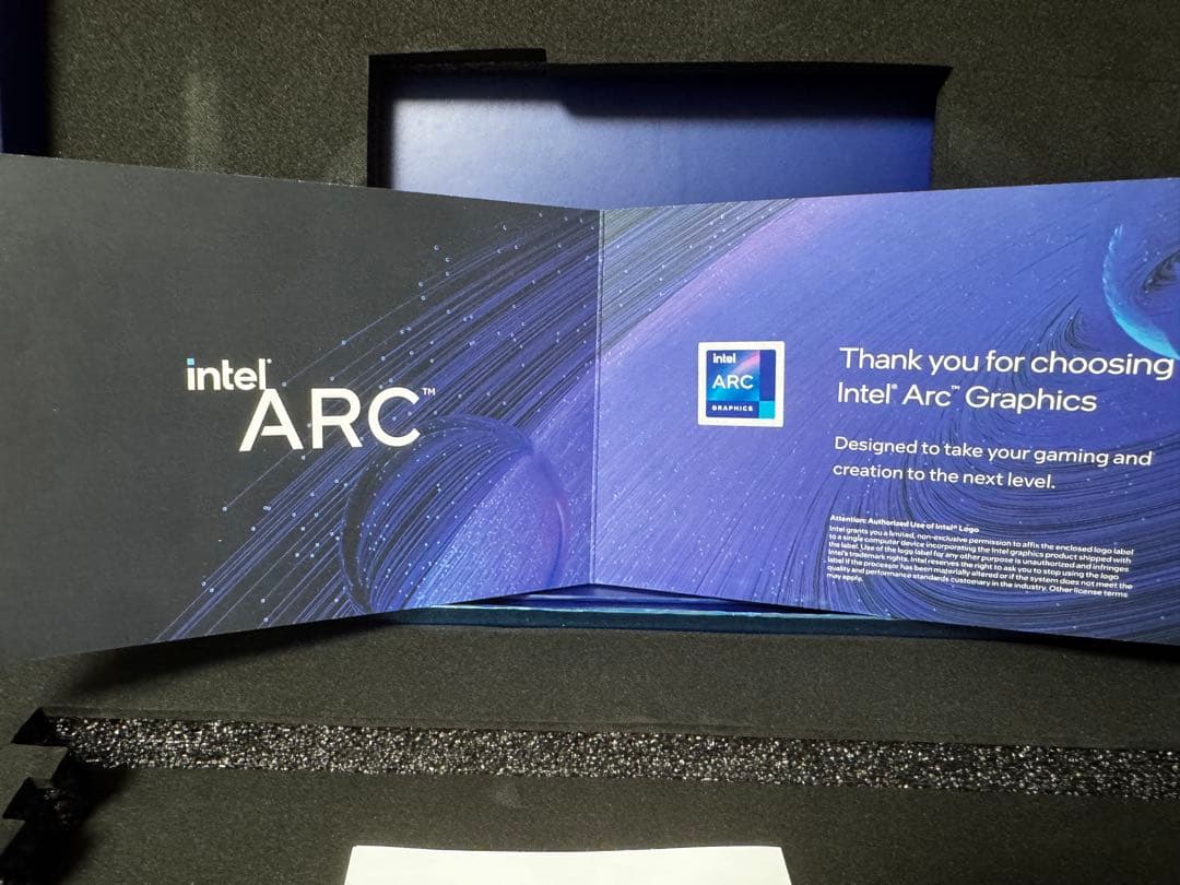 グラフィックボード・グラボ・ビデオカード Intel ARC A750 8GB Limited Edition