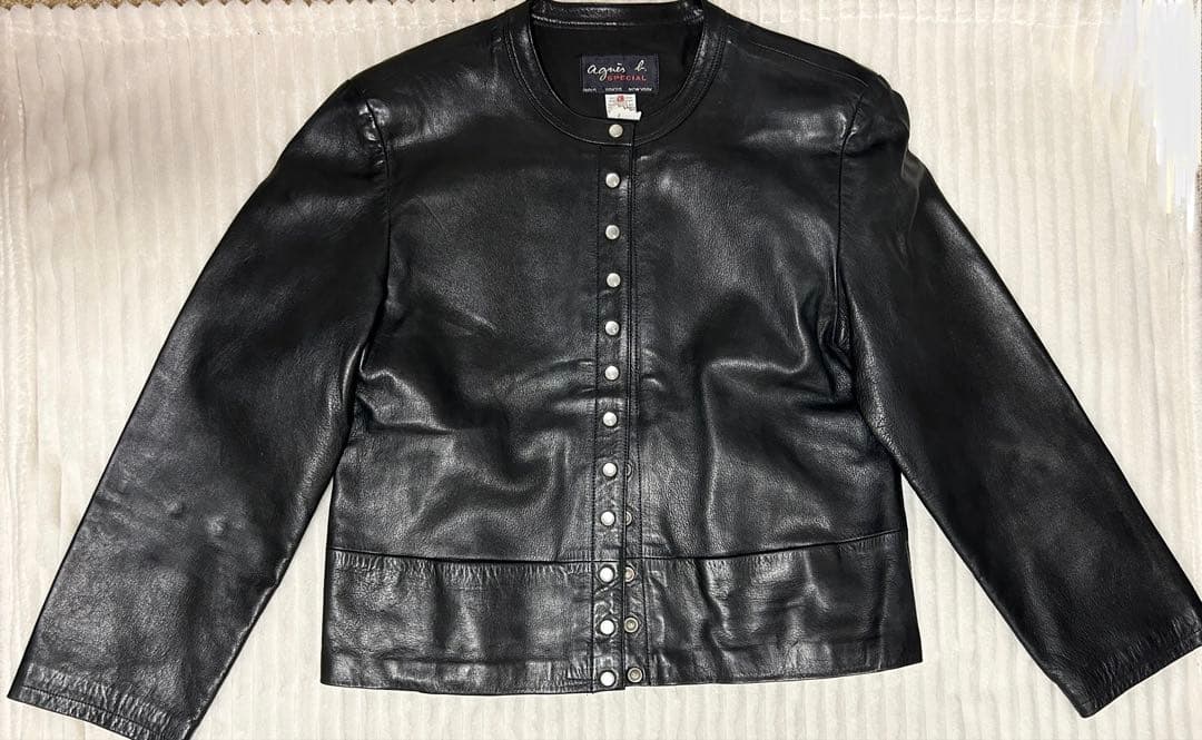 【美品】agnis b.アニエスベー　ボタン付き 黒レザージャケット40サイズ