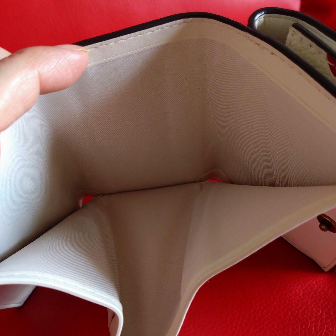 コーチCOACH エッセンシャル　トライフォード　チェリー　三つ折り財布