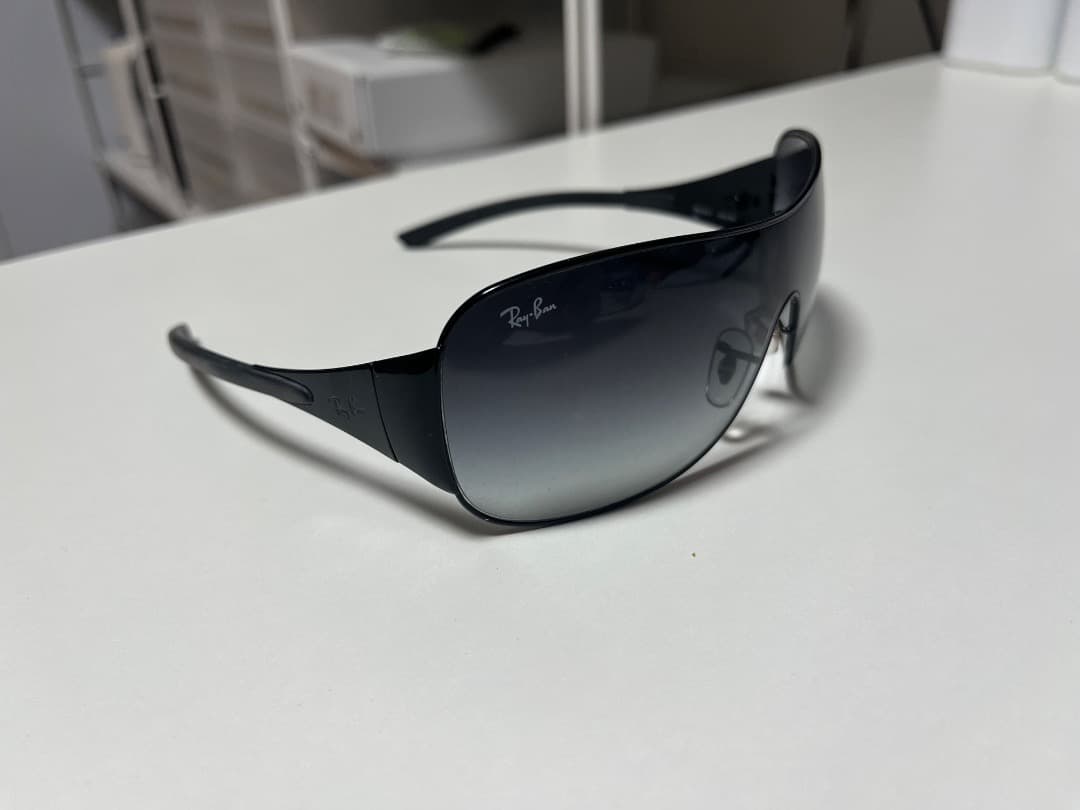 Ray-Ban サングラス レイバン ブラック グラデーションレンズ ケース付