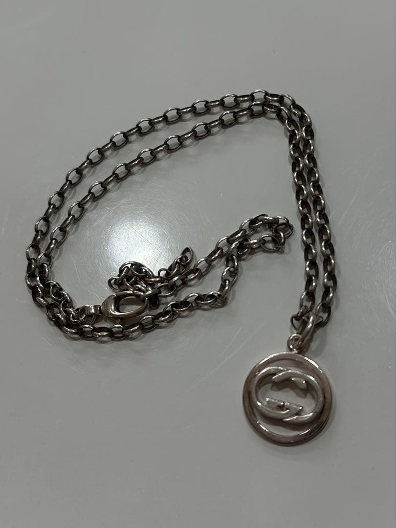 gucci ネックレス インターロッキング ダブルG 丸型 シルバー925