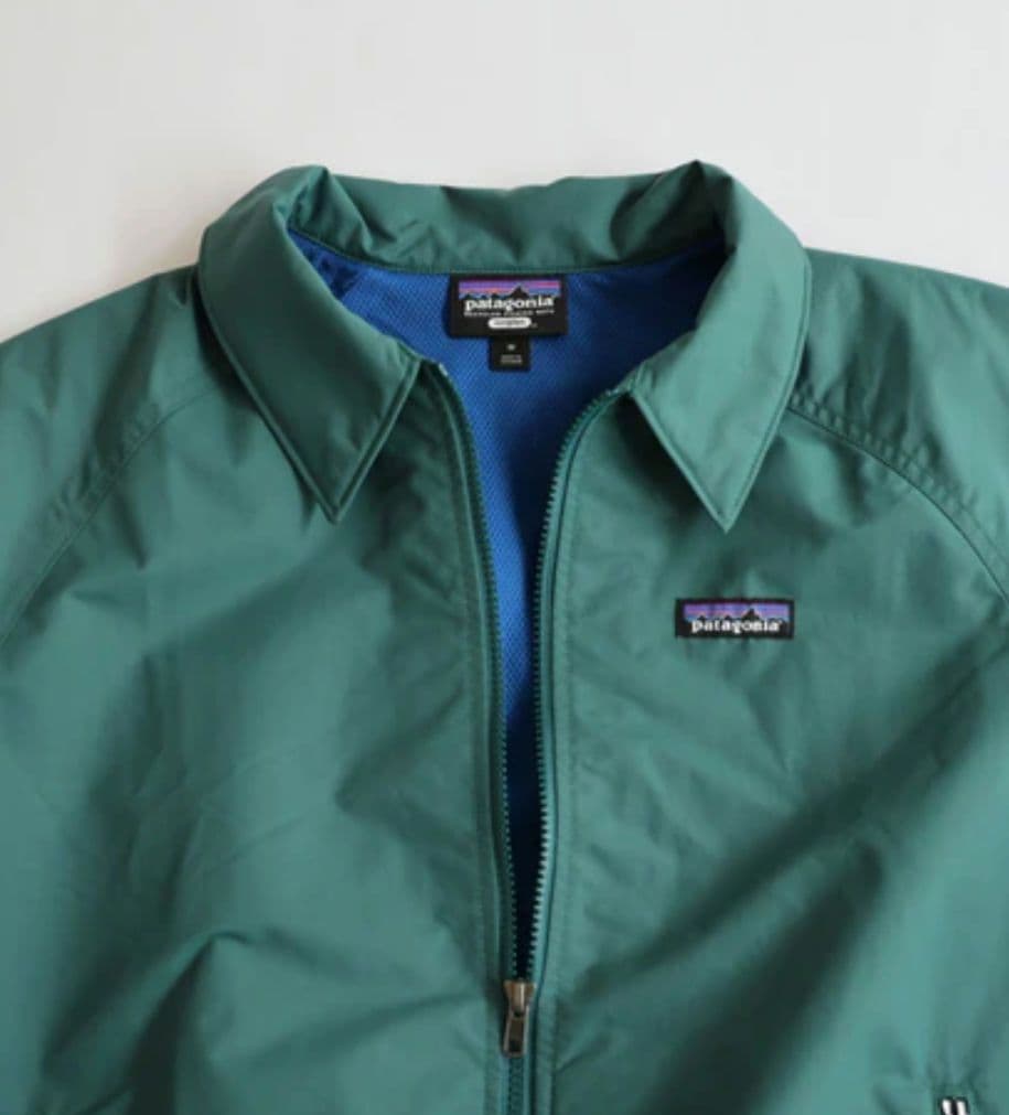 新品 patagonia バギーズジャケット グリーン