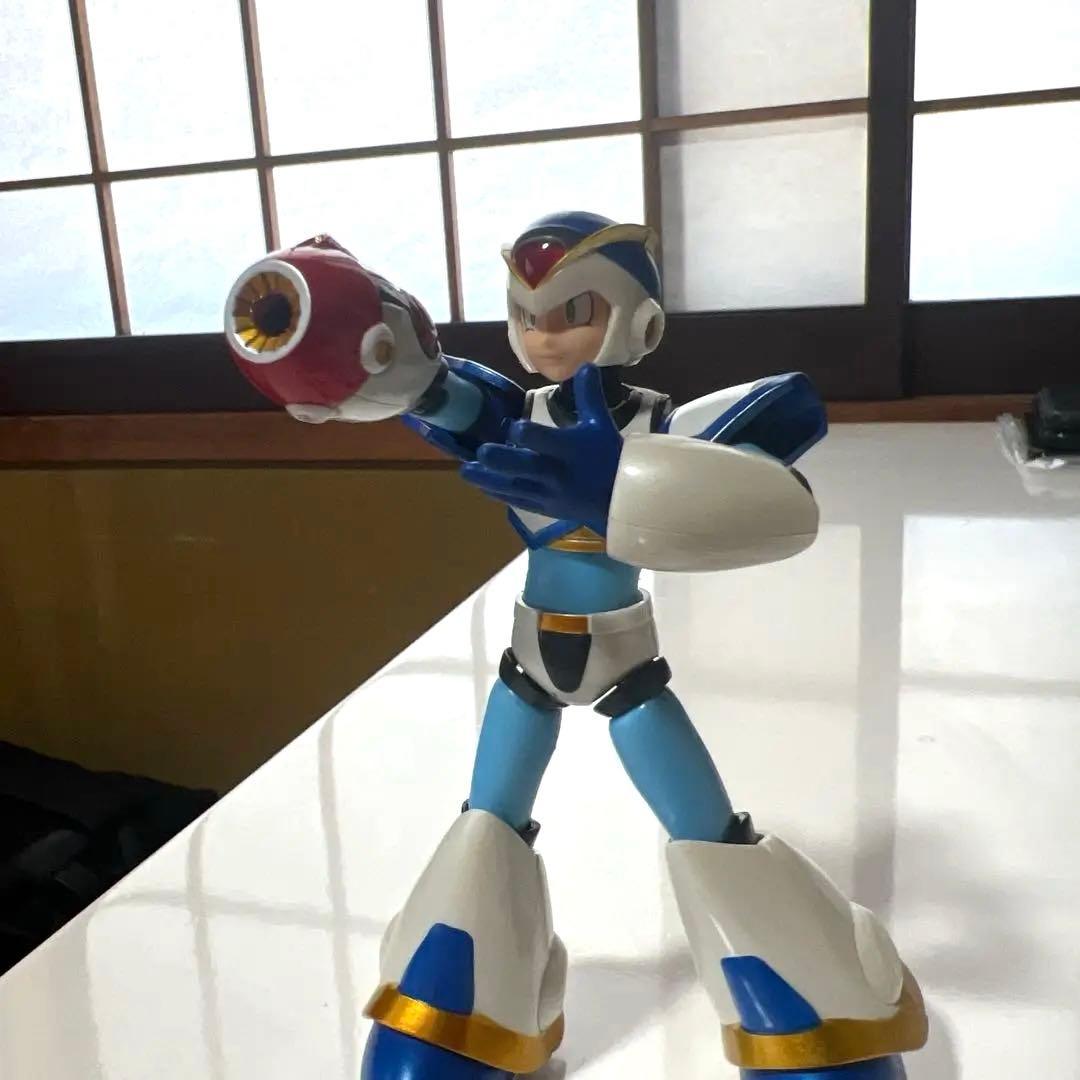 【最安値】D-Arts フルアーマー ロックマンX エックス フルアーマ