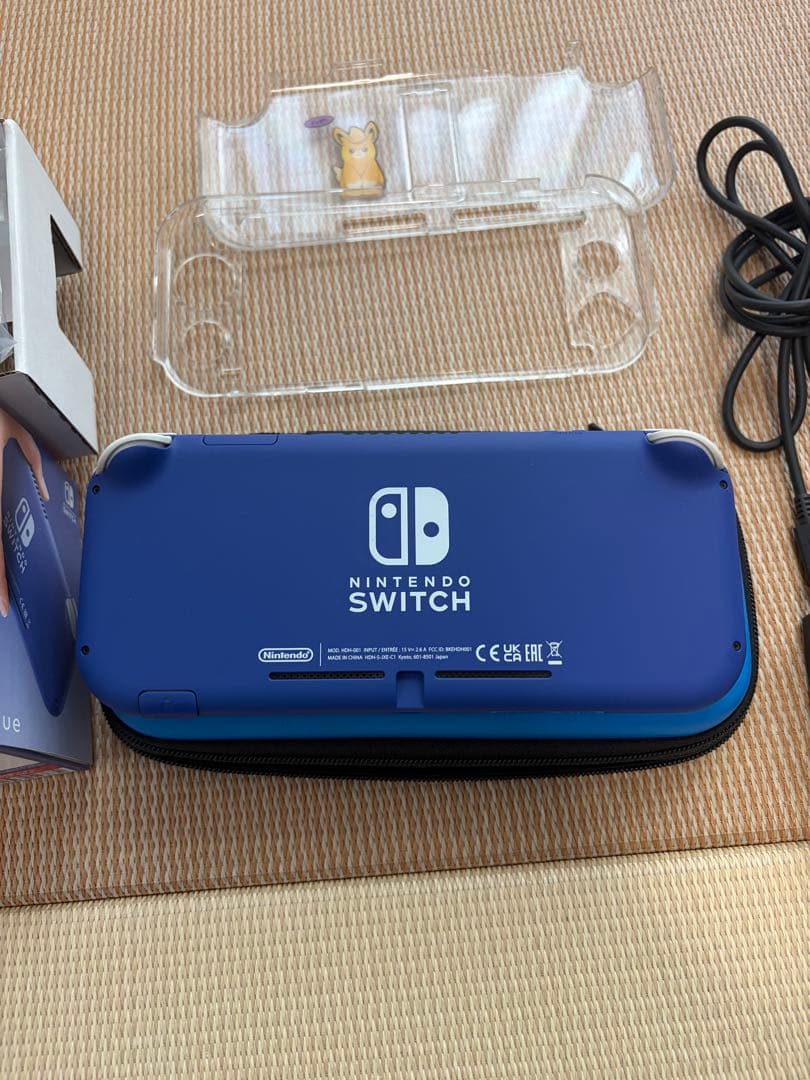 Nintendo Switch Lite ブルー 本体　スイッチライト