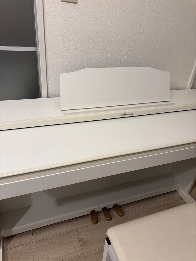 美品 Roland RP501Rシリーズ 電子ピアノ ホワイト