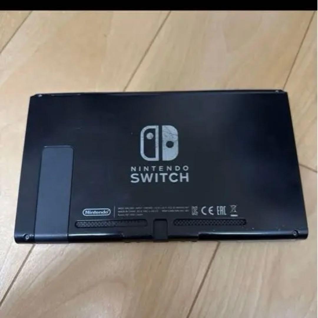 Nintendo Switch 本体＋マリオカート8＋ケース
