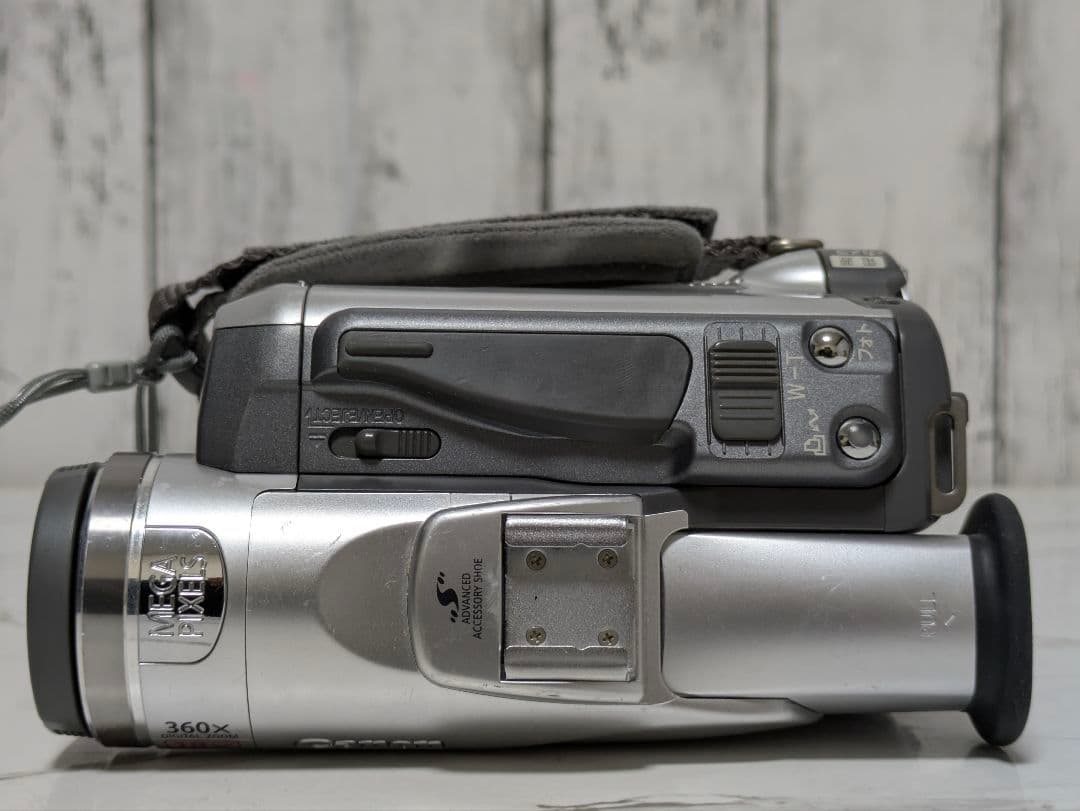 Canon　DM-FV M100　MiniDV対応