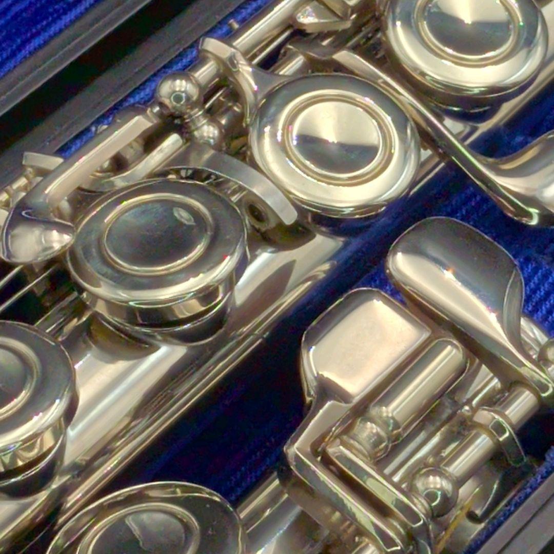 フルート　調整済　美品　ヤマハYFL-23 (Eメカ仕様)