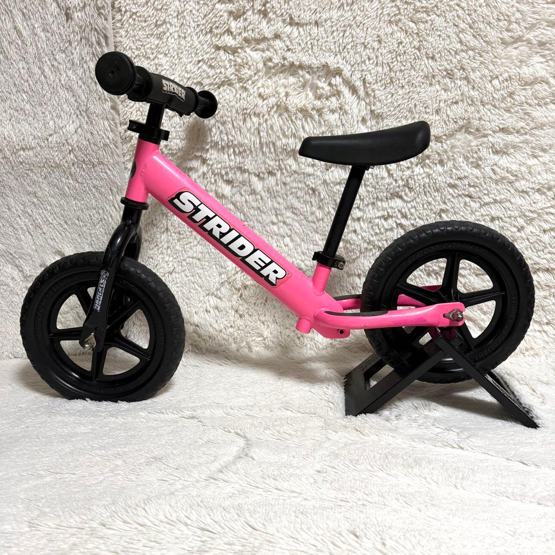 STRIDER ストライダー 12インチ ピンク　キックバイク