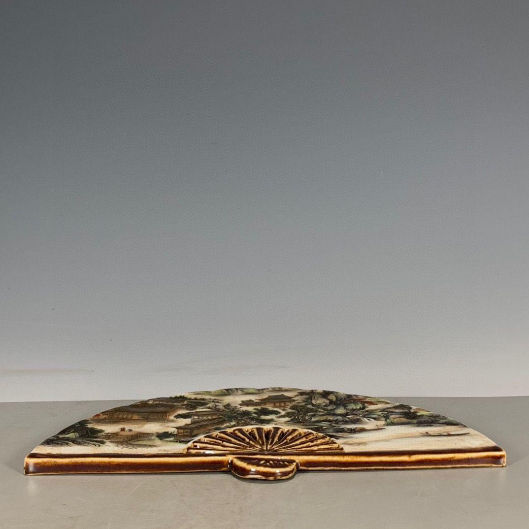 民国時代パステル色山水磁器扇置物 景徳鎮 陶磁器 装飾品 現代工芸品美術品 置物