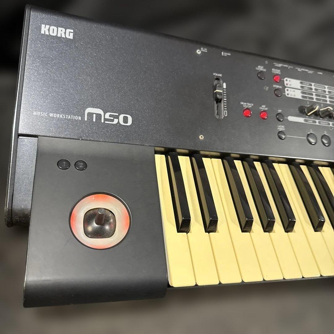 KORG M50-61 シンセサイザー 61鍵 ソフトケース付
