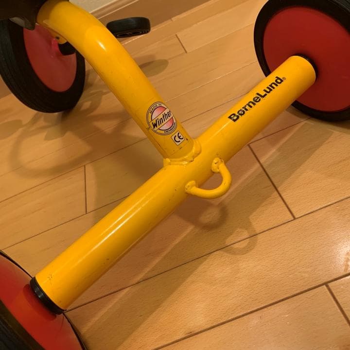 ウインザー　ボーネルンド　丸ハンドル三輪車　黄色