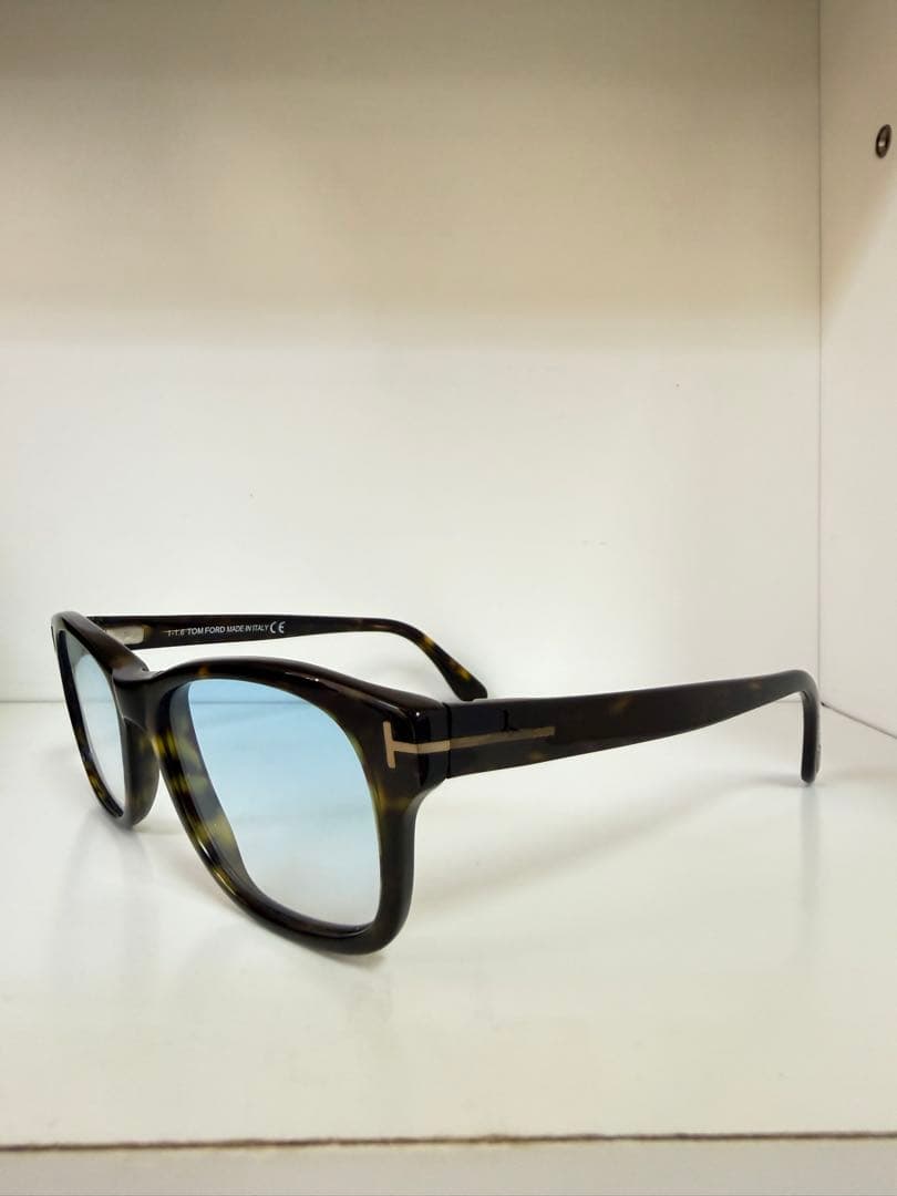 TOM FORD TF5147 度なし　サングラス　メガネ トムフォード