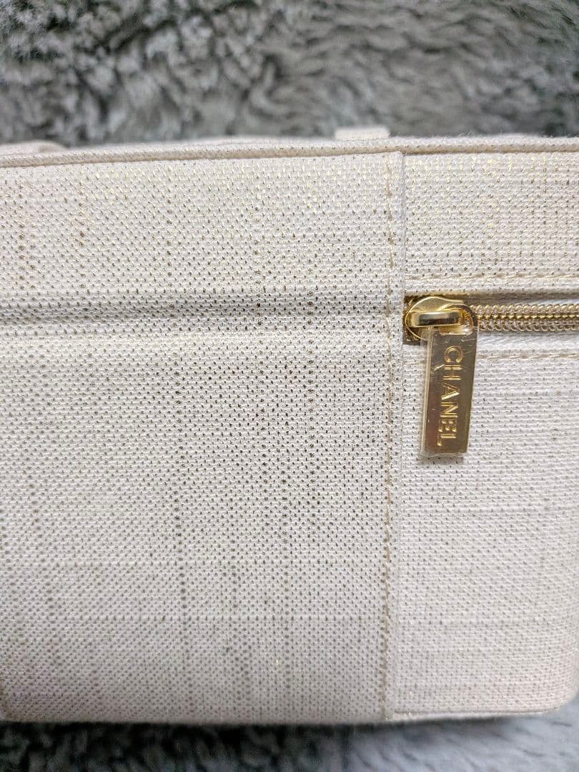 ま*ん様 未使用CHANEL シャネル ボーテ バニティポーチ コスメポーチ ノ