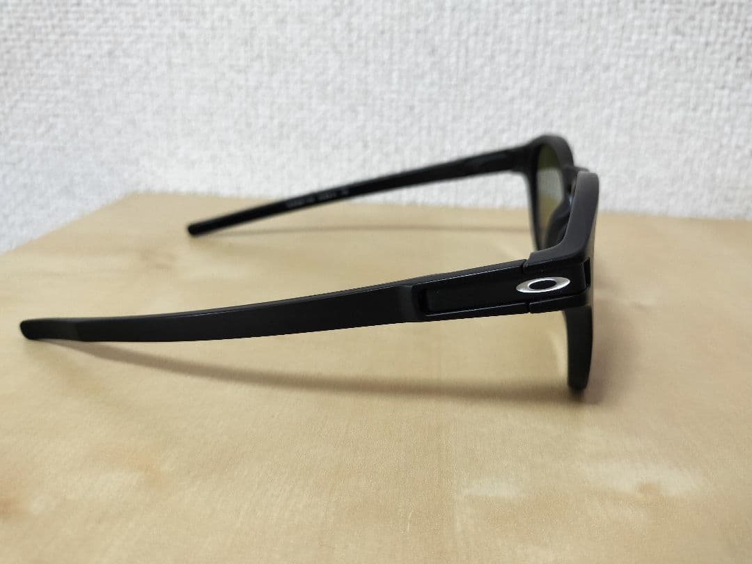 状態良好 レンズ新品 LATCH OAKLEY