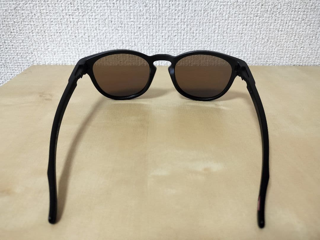 状態良好 レンズ新品 LATCH OAKLEY