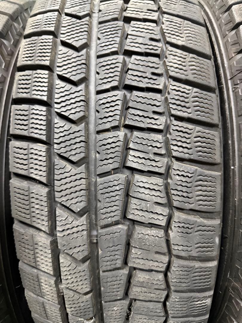 MO4 ダンロップ　ウィンターマックス02　WM02　195/65R15
