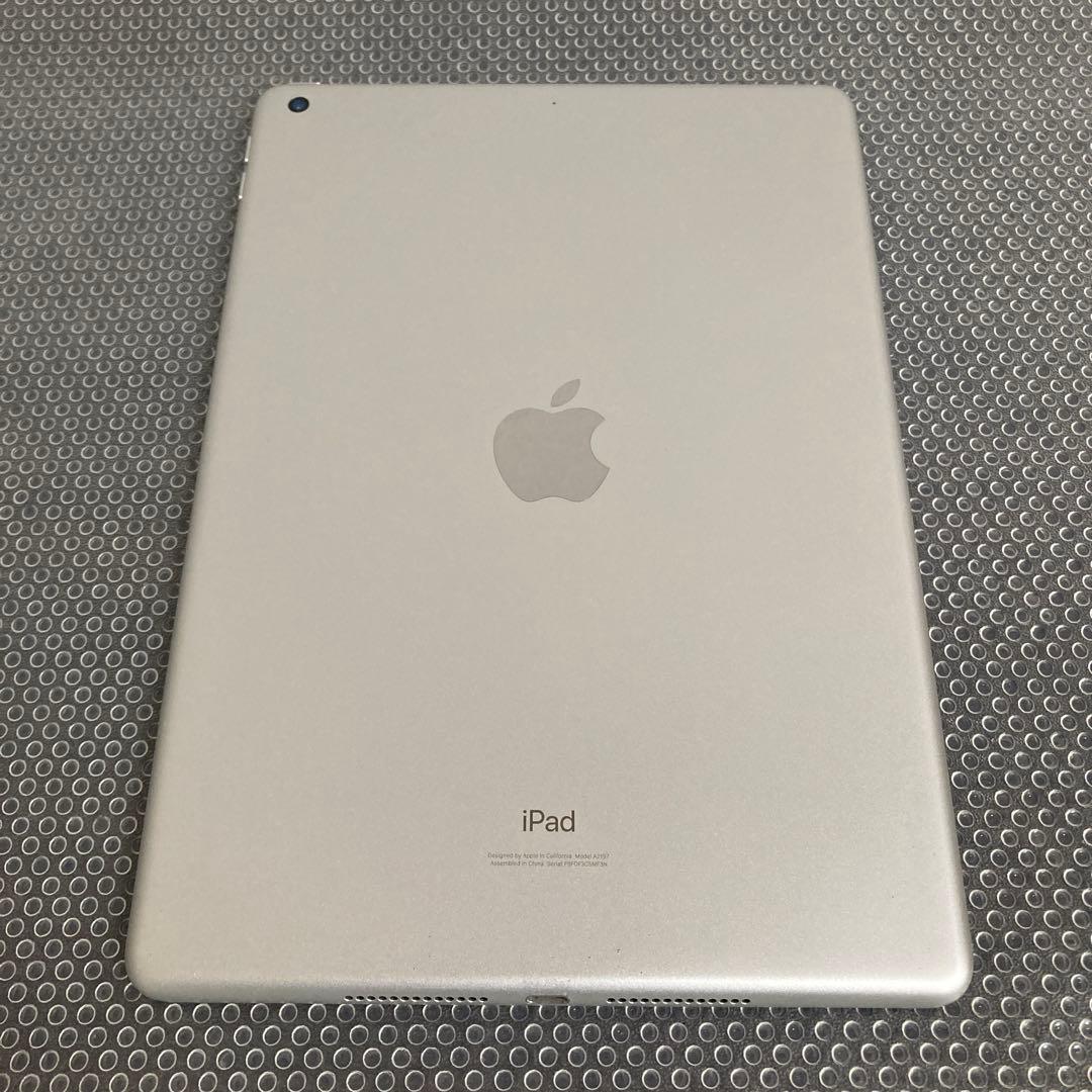 1045【早い者勝ち】電池良好☆iPad7 第7世代 32GB WIFIモデル☆