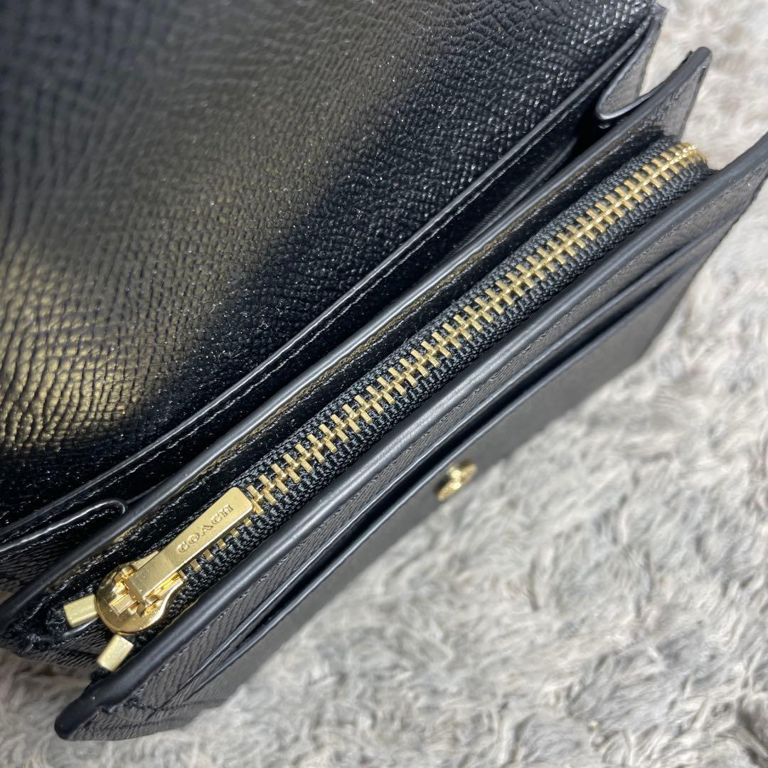 【未使用】COACH コーチ 二つ折り財布 ブラック ゴールドロゴ