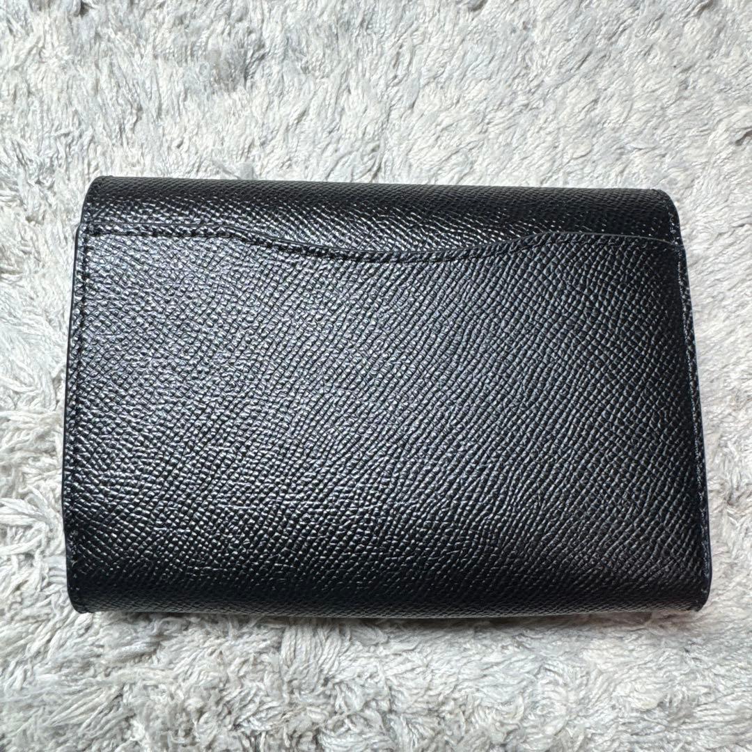 【未使用】COACH コーチ 二つ折り財布 ブラック ゴールドロゴ