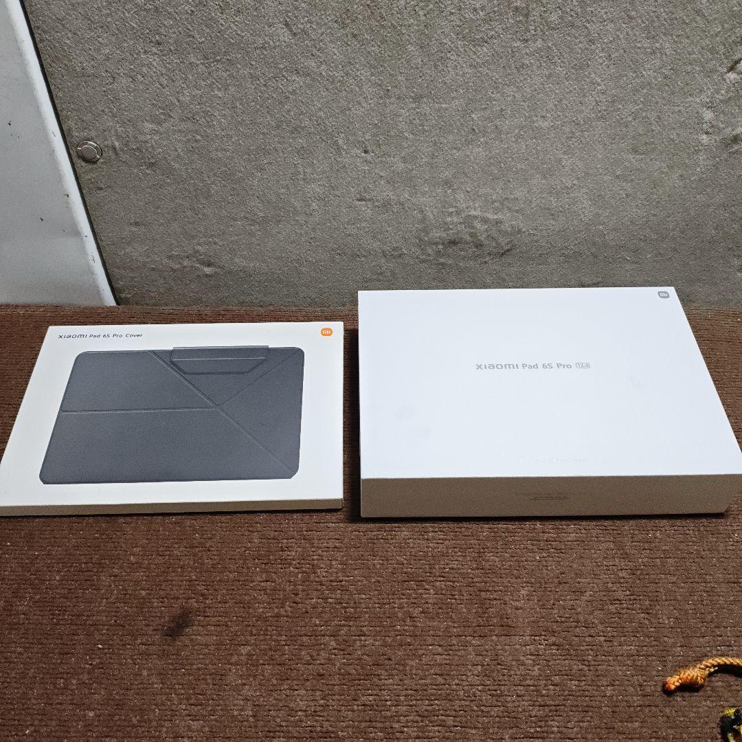 Xiaomi Pad 6s pro 純正カバー付き